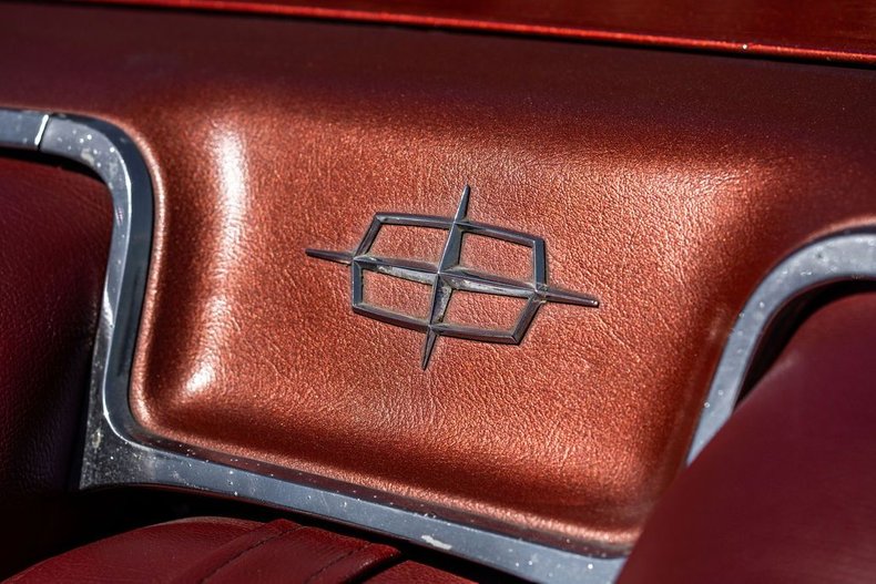 Lincoln-Continental-1962-Copper-Metallic-17