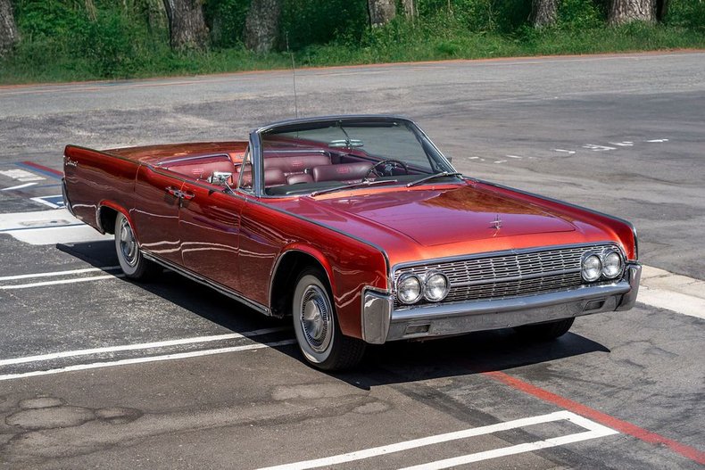 Lincoln-Continental-1962-Copper-Metallic-2