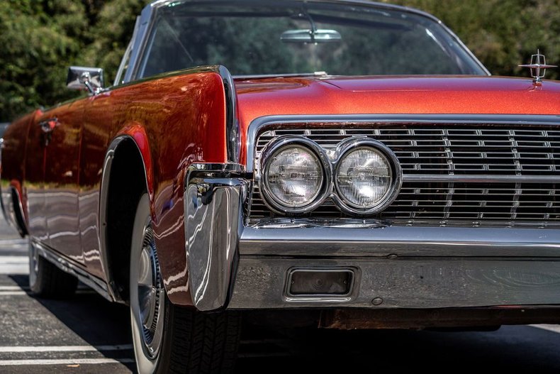 Lincoln-Continental-1962-Copper-Metallic-32