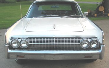 Lincoln-Continental-1963-White-Burgundy-16
