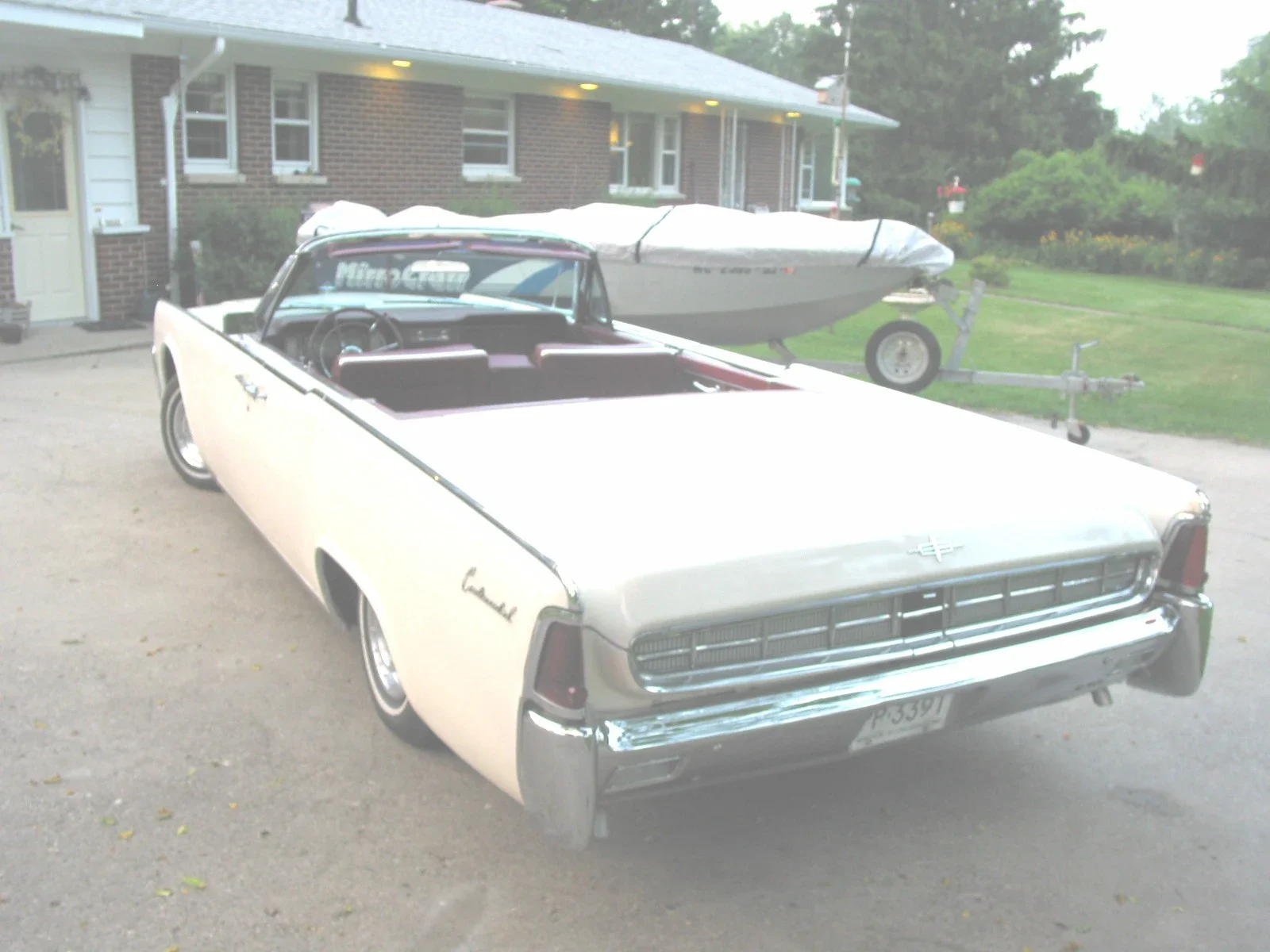 Lincoln-Continental-1963-White-Burgundy-7
