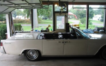 Lincoln-Continental-1963-White-Burgundy-9