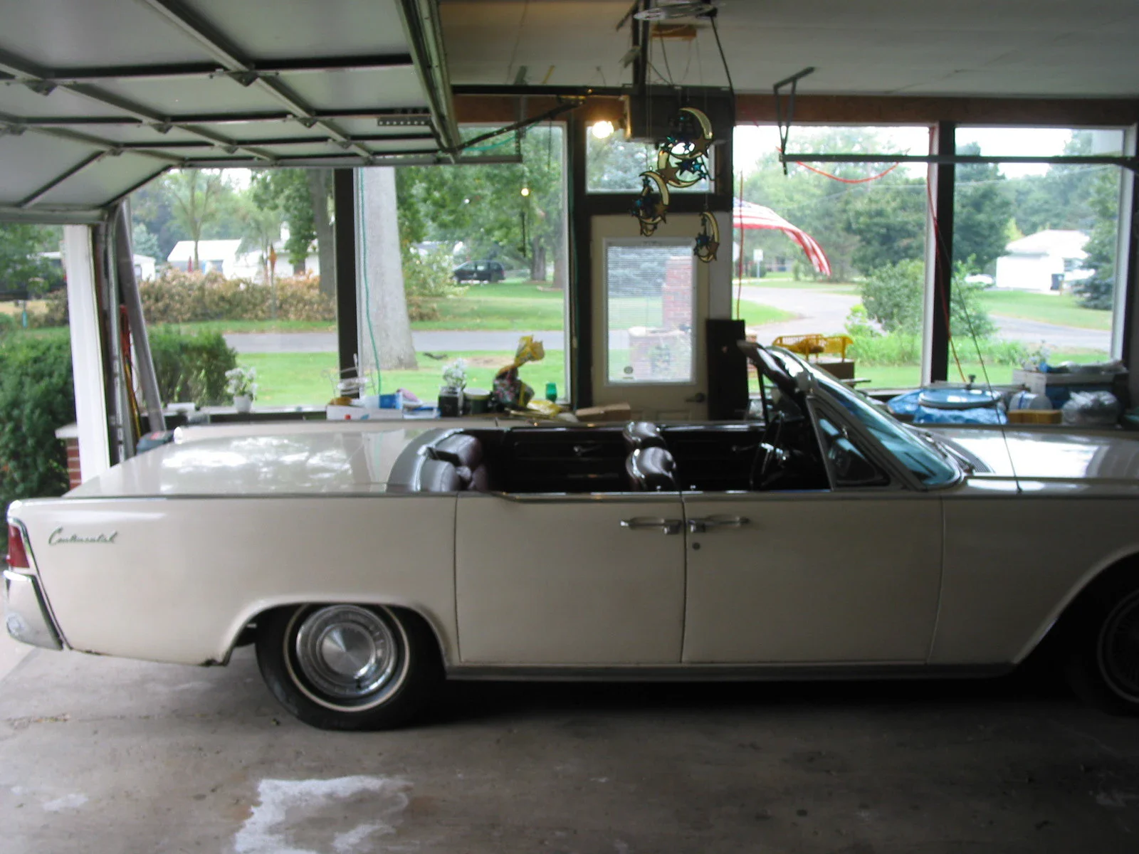 Lincoln-Continental-1963-White-Burgundy-9