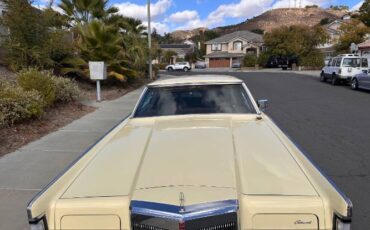 Lincoln-Continental-1971-14