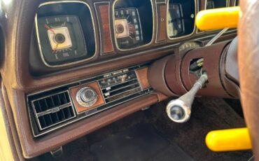 Lincoln-Continental-1971-6