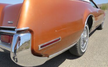 Lincoln-Continental-1972-Coupe-8