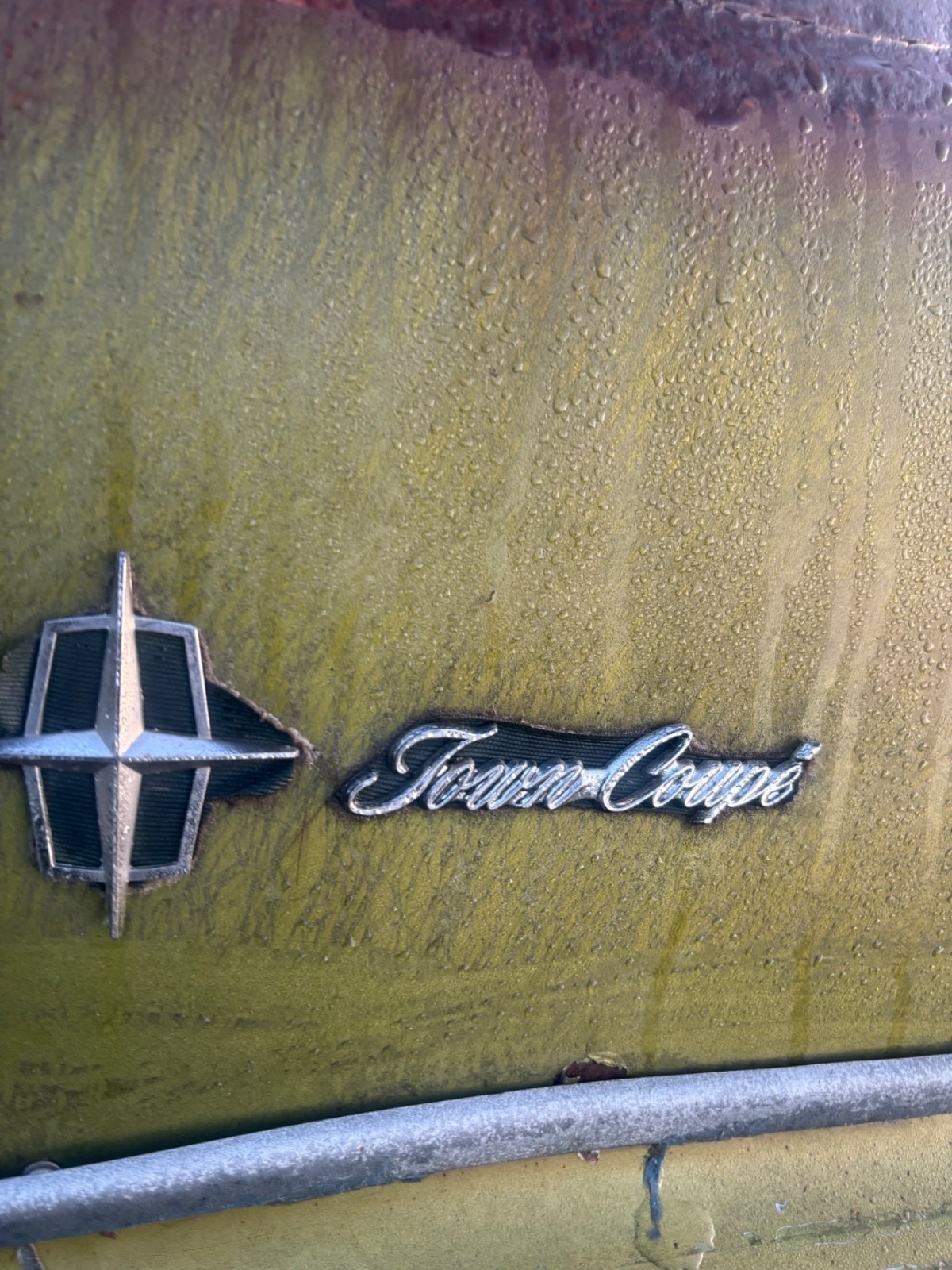 Lincoln-Continental-1974-Coupe-5