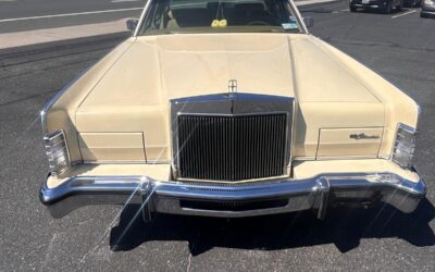 Lincoln Continental 1977 Sedan