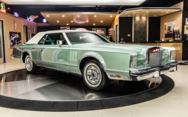 Lincoln-Continental-1978-Jade-Moondust-Metall-16