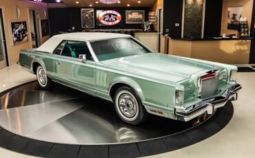Lincoln-Continental-1978-Jade-Moondust-Metall-17