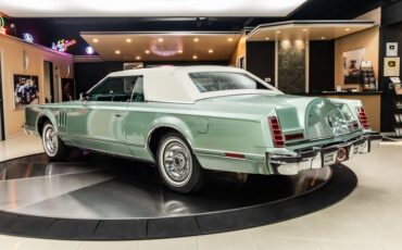 Lincoln-Continental-1978-Jade-Moondust-Metall-19
