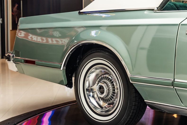 Lincoln-Continental-1978-Jade-Moondust-Metall-22