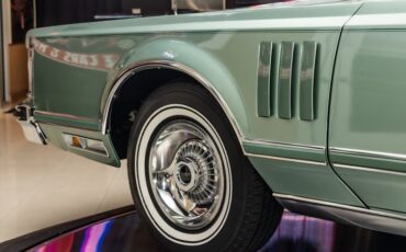 Lincoln-Continental-1978-Jade-Moondust-Metall-31