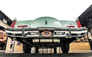Lincoln-Continental-1978-Jade-Moondust-Metall-36