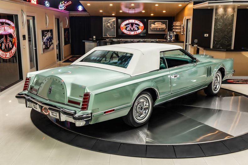 Lincoln-Continental-1978-Jade-Moondust-Metall-41