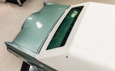 Lincoln-Continental-1978-Jade-Moondust-Metall-45