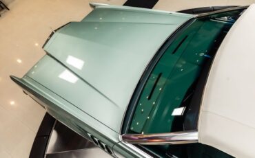 Lincoln-Continental-1978-Jade-Moondust-Metall-47