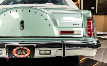 Lincoln-Continental-1978-Jade-Moondust-Metall-48