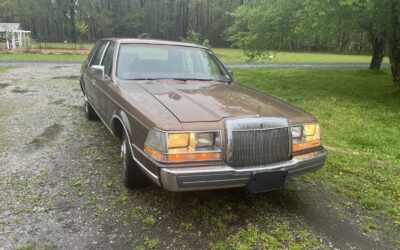 Lincoln Continental 1987 Sedan
