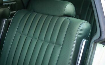 Lincoln-Continental-460-1973-4-Door-Sedan-25