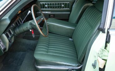 Lincoln-Continental-460-1973-4-Door-Sedan-27