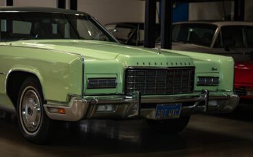 Lincoln-Continental-460-1973-4-Door-Sedan-9