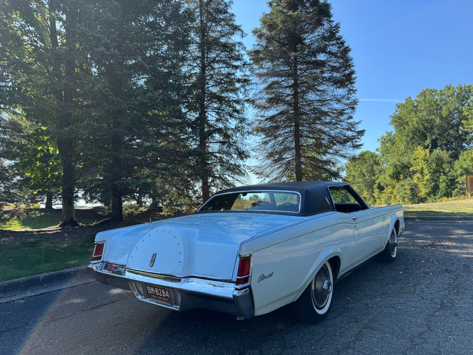 Lincoln-Mark-Series-1969-23