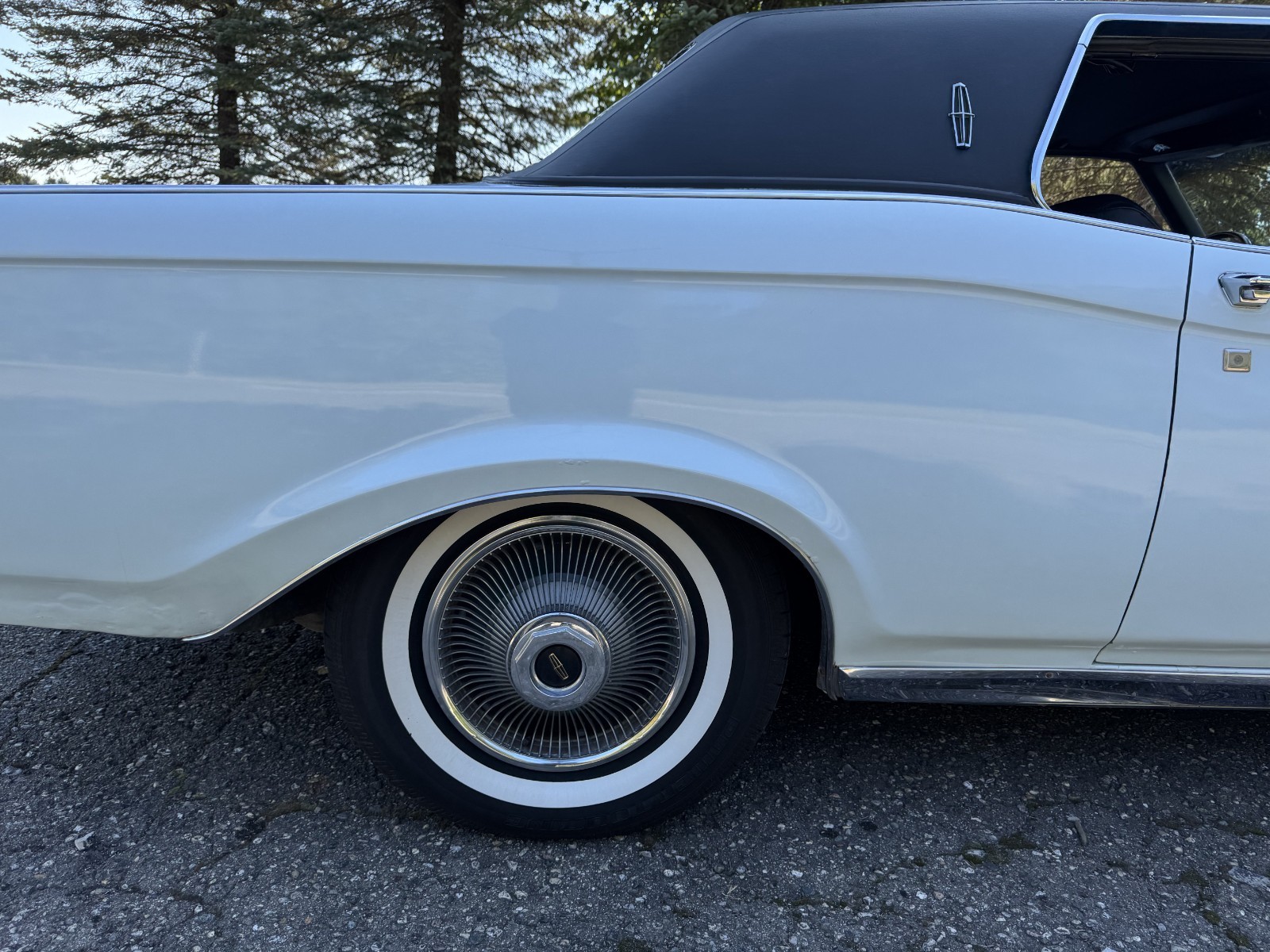 Lincoln-Mark-Series-1969-7