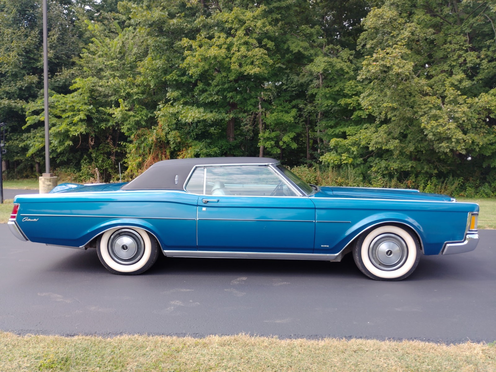 Lincoln-Mark-Series-1970-Coupe-4