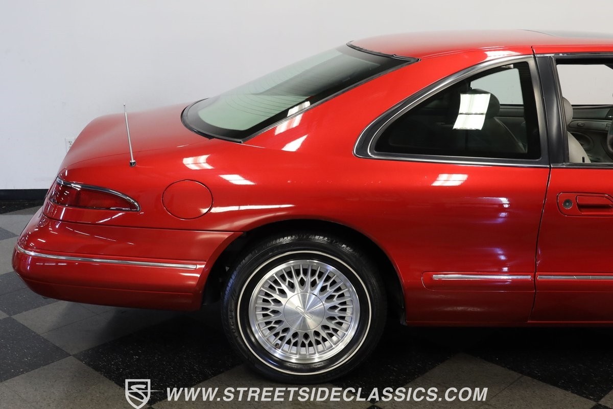 Lincoln-Mark-Series-1996-Coupe-27