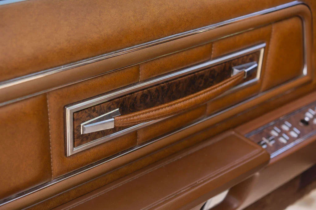 Lincoln-Mark-iv-1973-Black-Tan-16