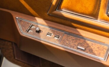Lincoln-Mark-iv-1973-Black-Tan-23