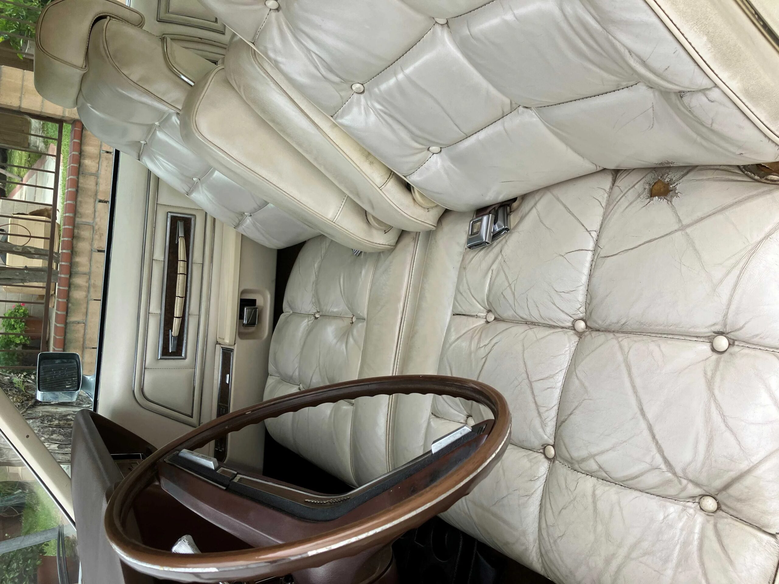 Lincoln-Mark-iv-1973-White-White-12