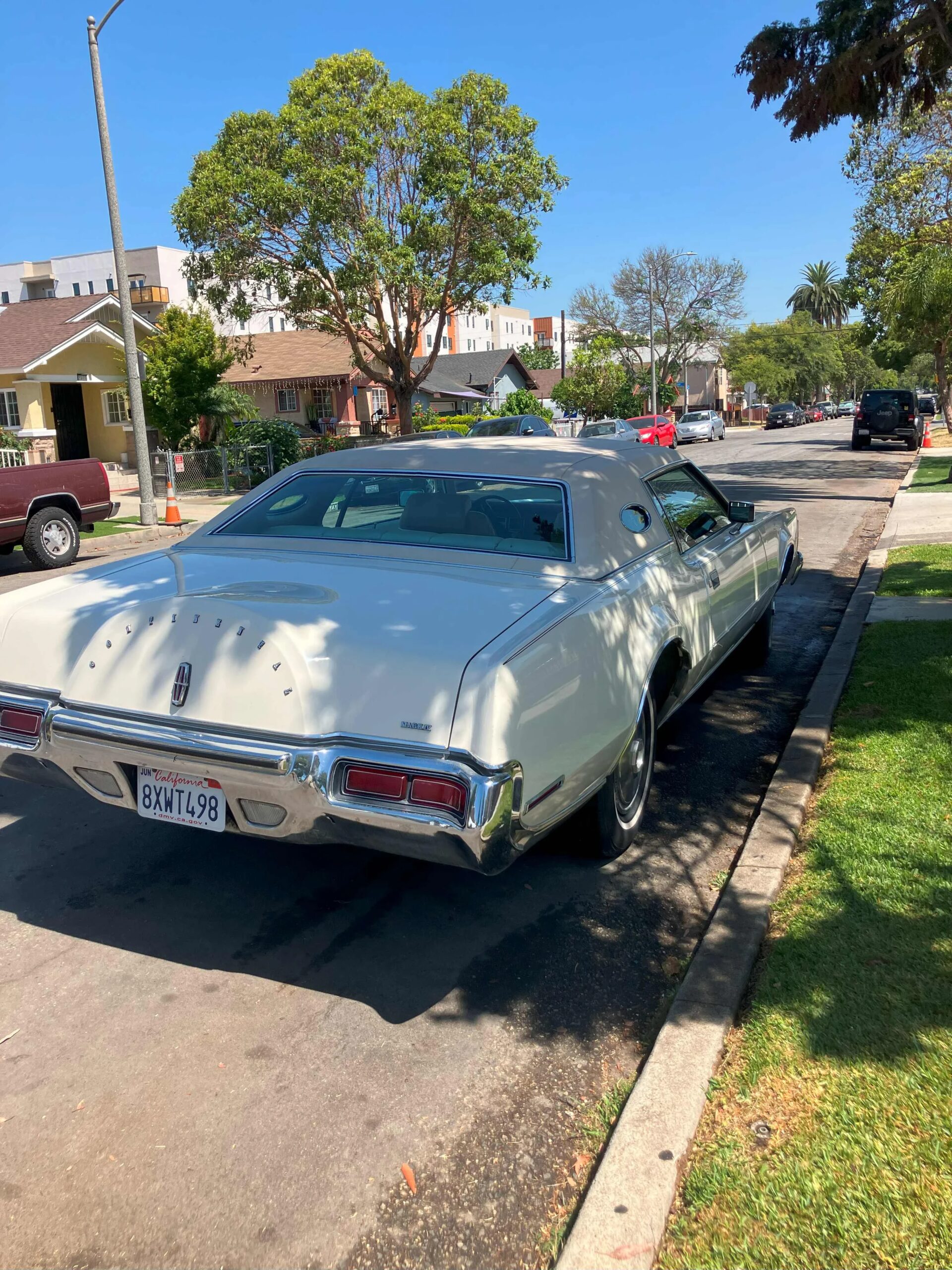 Lincoln-Mark-iv-1973-White-White-2