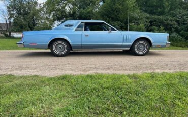 Lincoln-Mark-v-1977-Blue-Blue-3