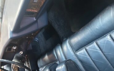 Lincoln-Mark-v-1977-Blue-Blue-6