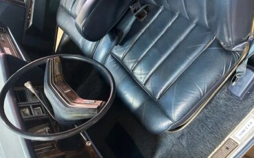 Lincoln-Mark-v-1977-Blue-Blue-7