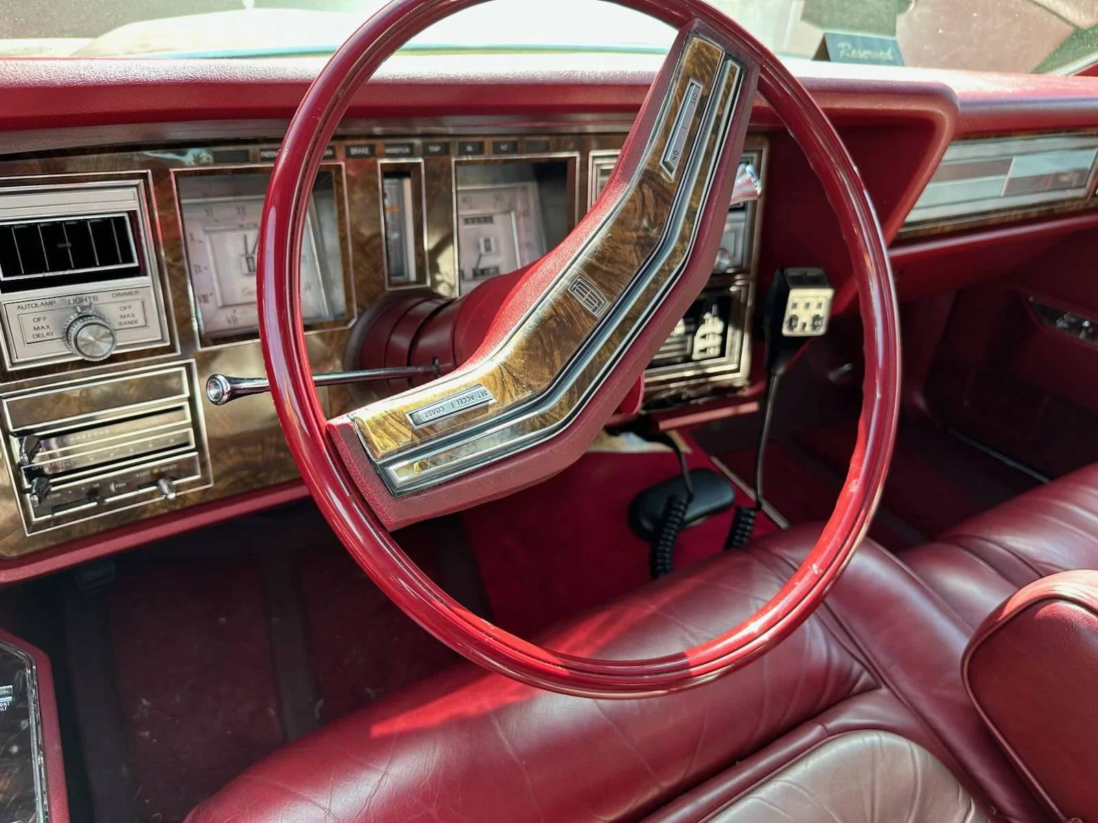 Lincoln-Mark-v-1978-Burgundy-Burgundy-4