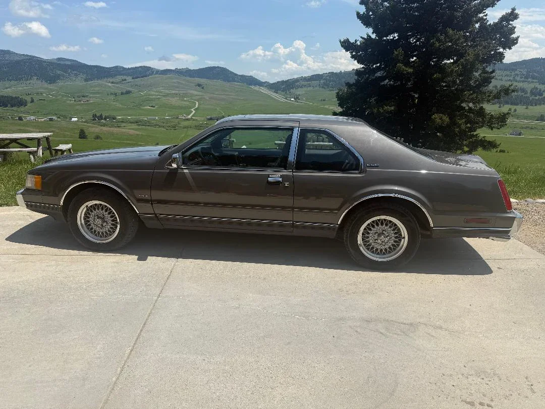 Lincoln-Mark-vii-lsc-1989-Black-14