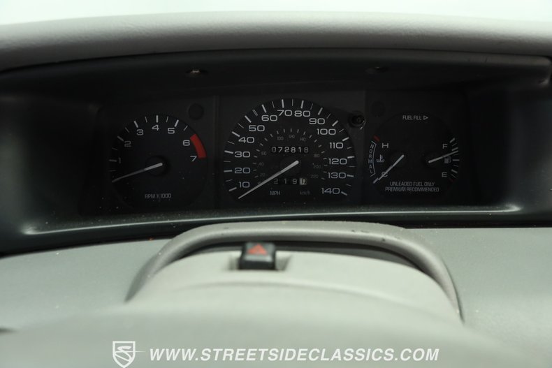 Lincoln-Mark-viii-1993-Electric-Current-Red-Gray-15