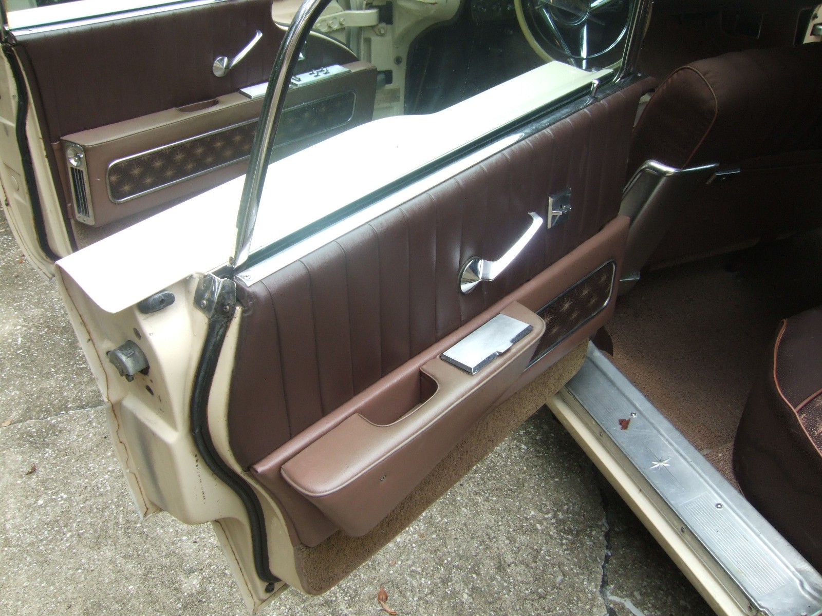 Lincoln-Other-1958-Sedan-10
