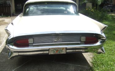 Lincoln-Other-1958-Sedan-5