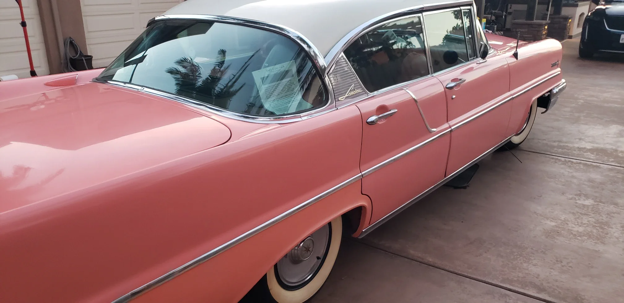 Lincoln-Premiere-1957-Pink-17