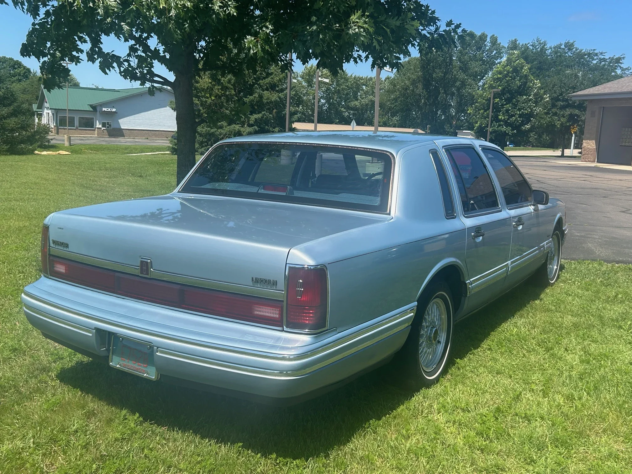 Lincoln-Town-car-cartier-1991-Blue-Blue-13