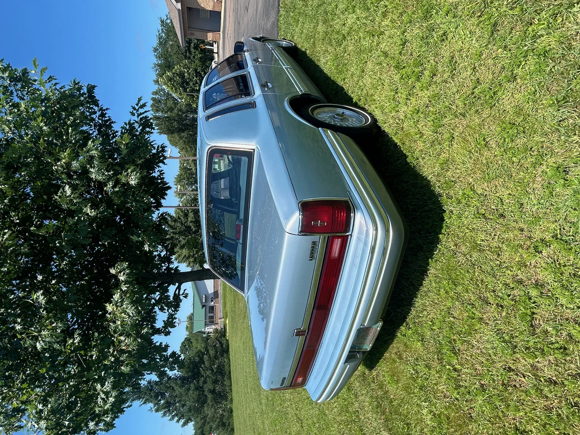 Lincoln-Town-car-cartier-1991-Blue-Blue-21