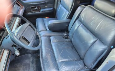Lincoln-Town-car-cartier-1991-Blue-Blue-24
