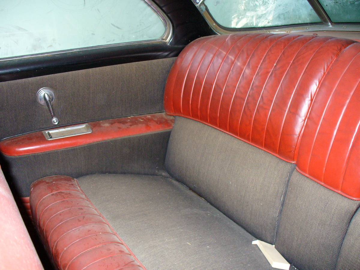 Lincoln-capri-coupe-1952-red-6
