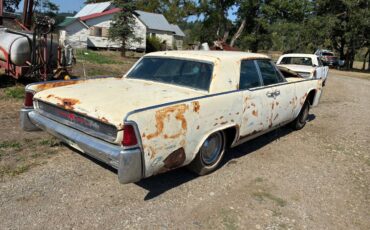 Lincoln-continental-1961-white-21