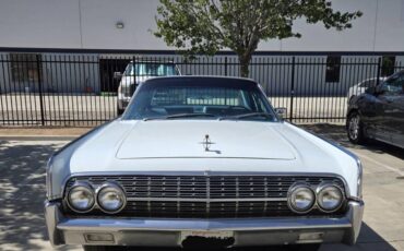 Lincoln-continental-1962-white-2