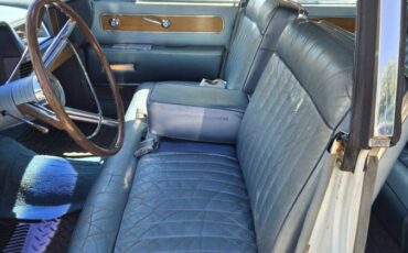 Lincoln-continental-1962-white-9